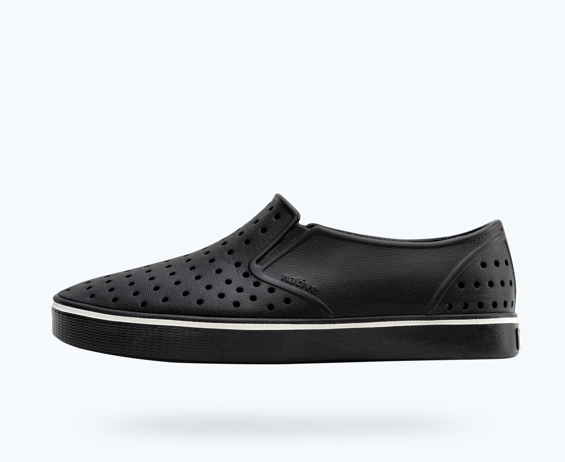 Women's Miles Wanderfoam&trade; - Jiffy Black/ Jiffy Black